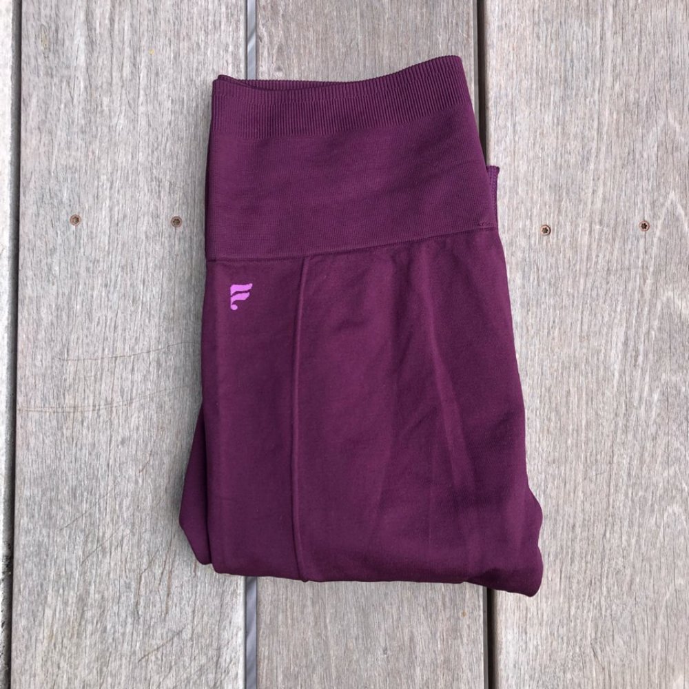 Fabletics Leggings - wine red/purple - XS
